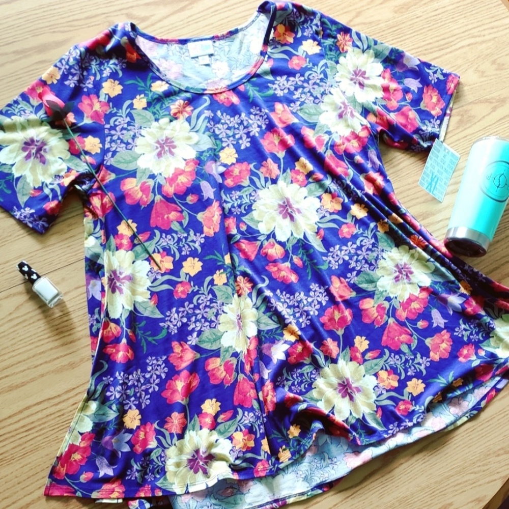Floral LuLaRoe Perfect T